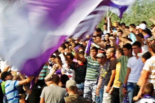 fotbal, meci legendă, fani, stadion, echipe