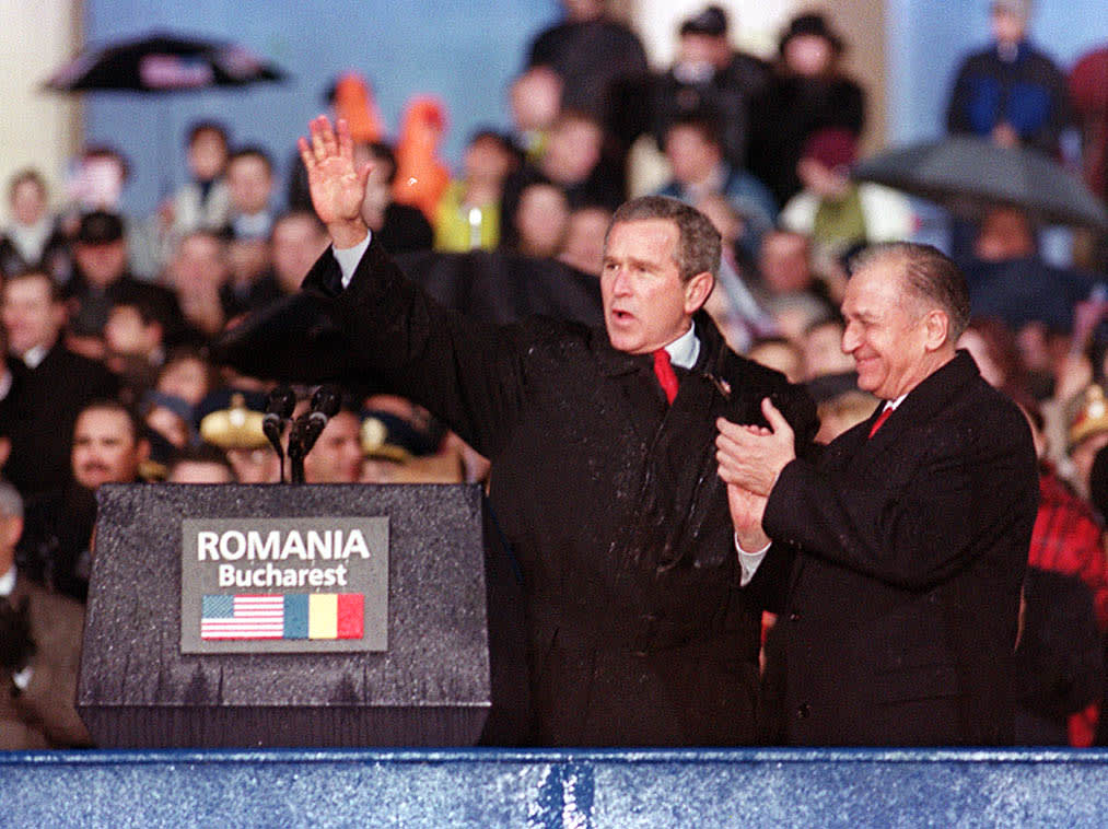 Bucureștiul găzduiește azi vizita președintelui american George W. Bush