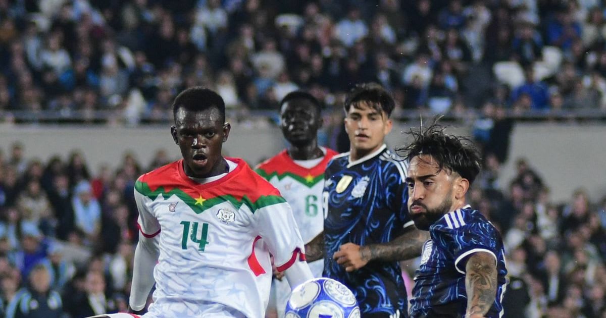 Burkina Faso a trimis echipă U23 la meciul cu Argentina după incidentul din zbor