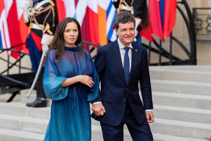 Traian Băsescu și Mirabela Grădinaru în discuție politică Traian Băsescu și Mirabela Grădinaru în discuție politică