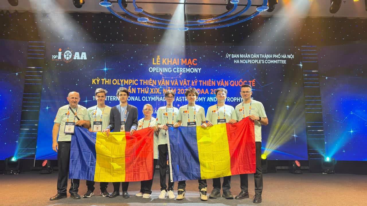 Elevii români au câștigat 3 medalii de aur și 2 de argint la Olimpiada de Astronomie din Vietnam