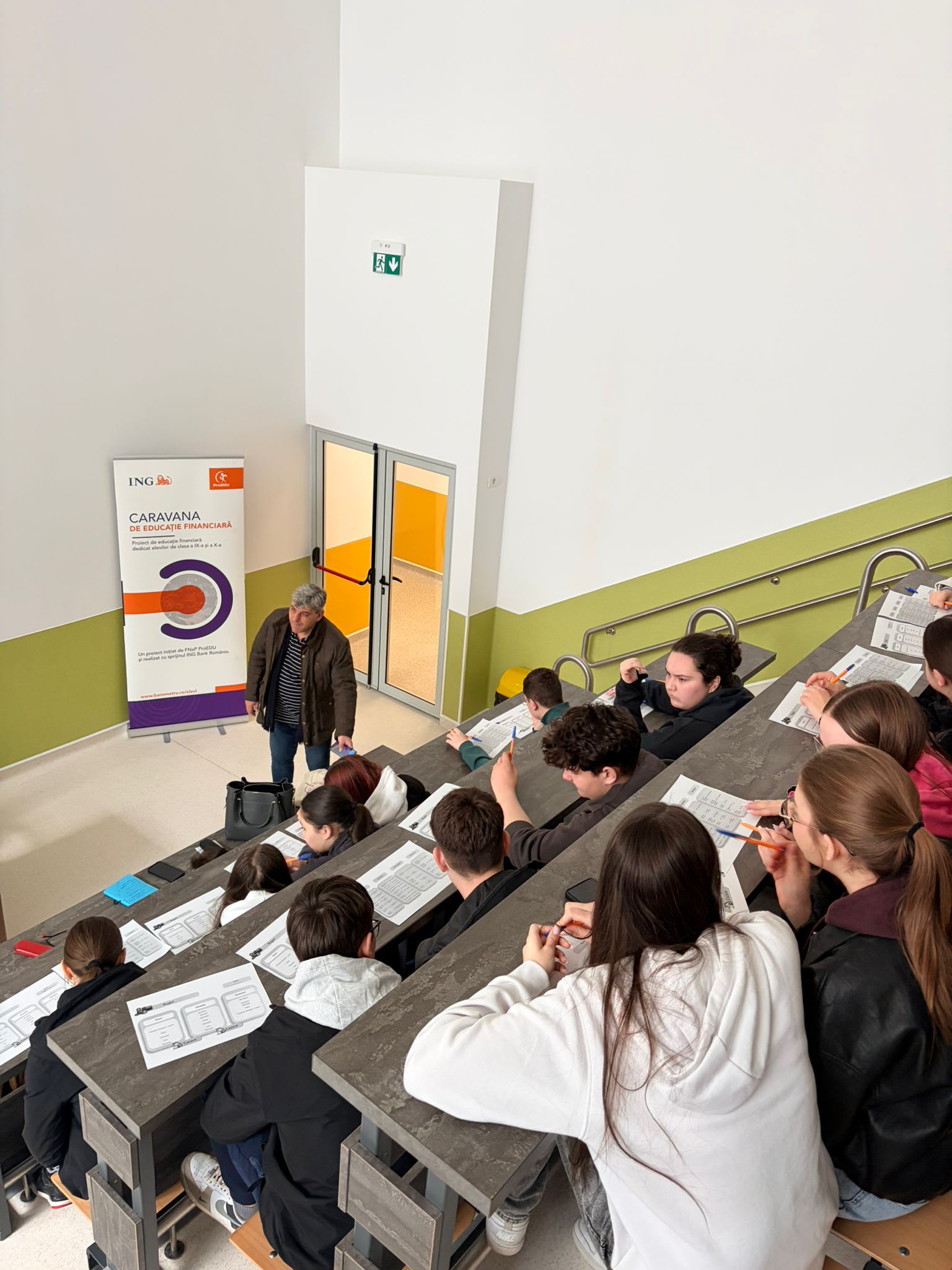 Federația Națională a Părinților ProEdu dă startul ediției a V-a a Caravanei Naționale de Educație Financiară în 28 de orașe din țară