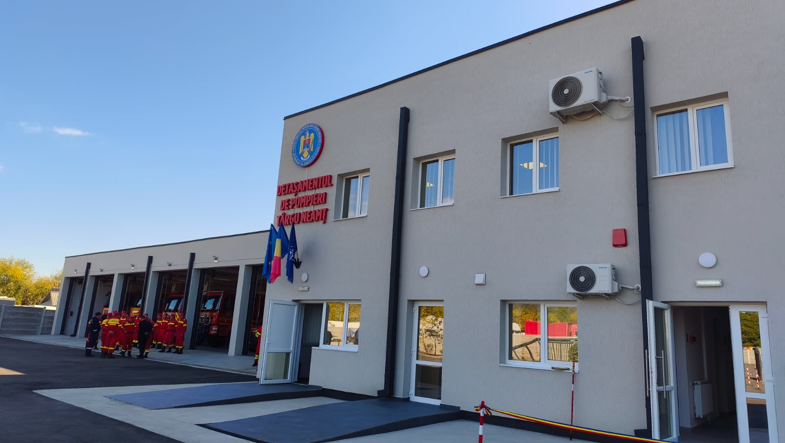 sediu nou pompieri și SMURD Târgu-Neamț, clădire modernă sediu nou pompieri și SMURD Târgu-Neamț, clădire modernă