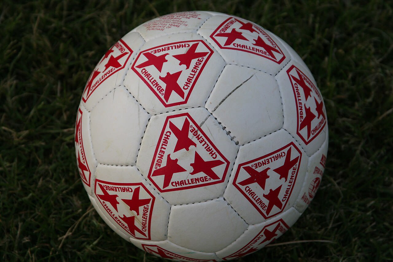 fotbaliști în acțiune, statistici sportive, fotbal internațional