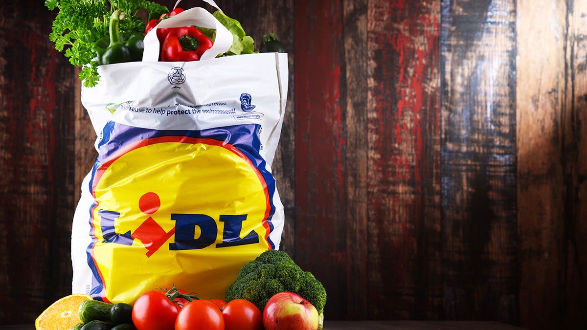 pungi de fructe și legume proaspete la 3 euro