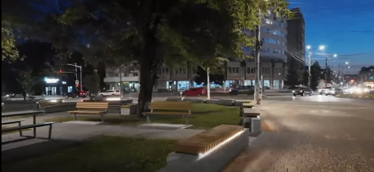 zona amenajată din Burdujeni, sens giratoriu