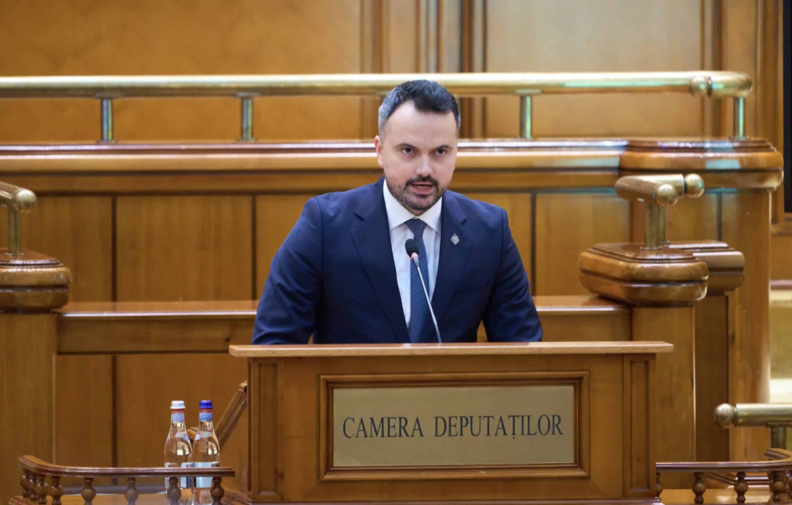 Fabian Radu: Washington-ul ocolește București-ul în turul European