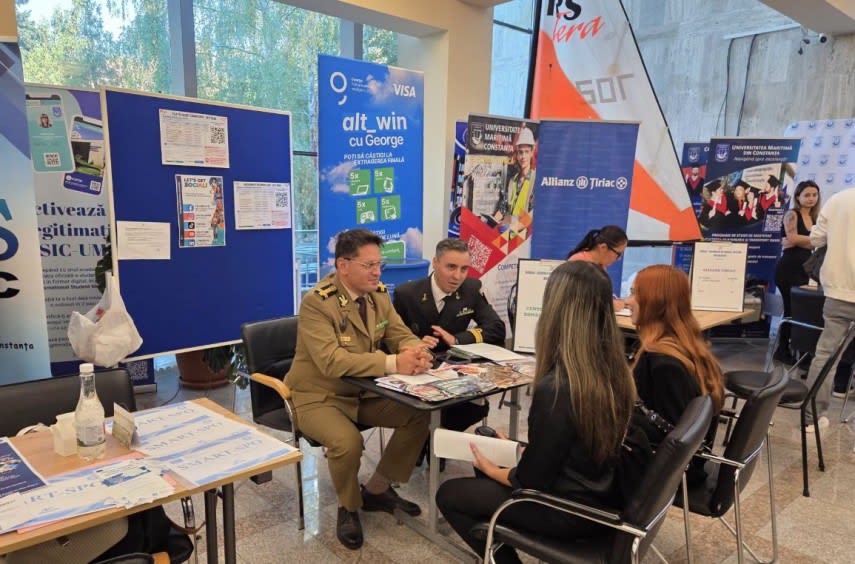Stand informativ CMZ Constanța la Bursa Locurilor de Muncă