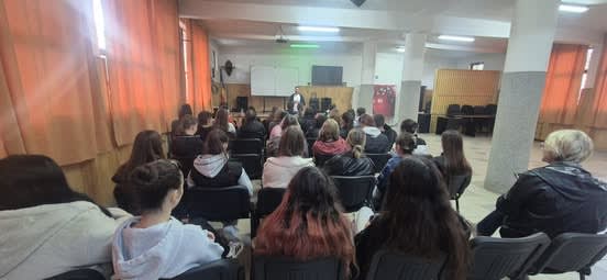 Foto: Liceul Tehnologic ”Petru Poni”