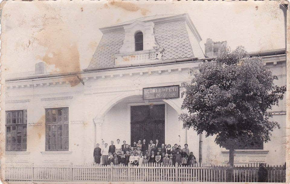 Școala israelito-română Arnold și Charlotte Wainrach din Târgu-Neamț Școala israelito-română Arnold și Charlotte Wainrach din Târgu-Neamț