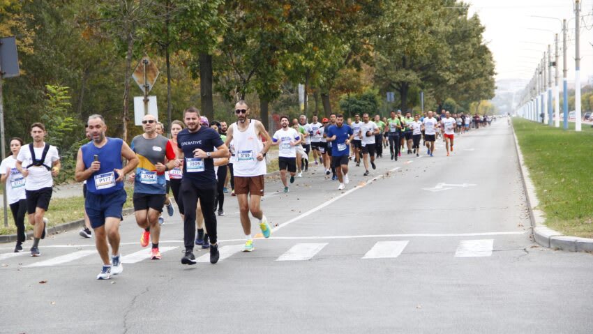 Semimaraton Craiova 2026, alergători pe traseu