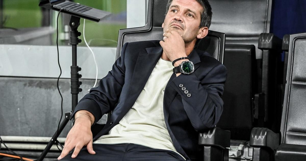 Cristi Chivu la un meci al Interului