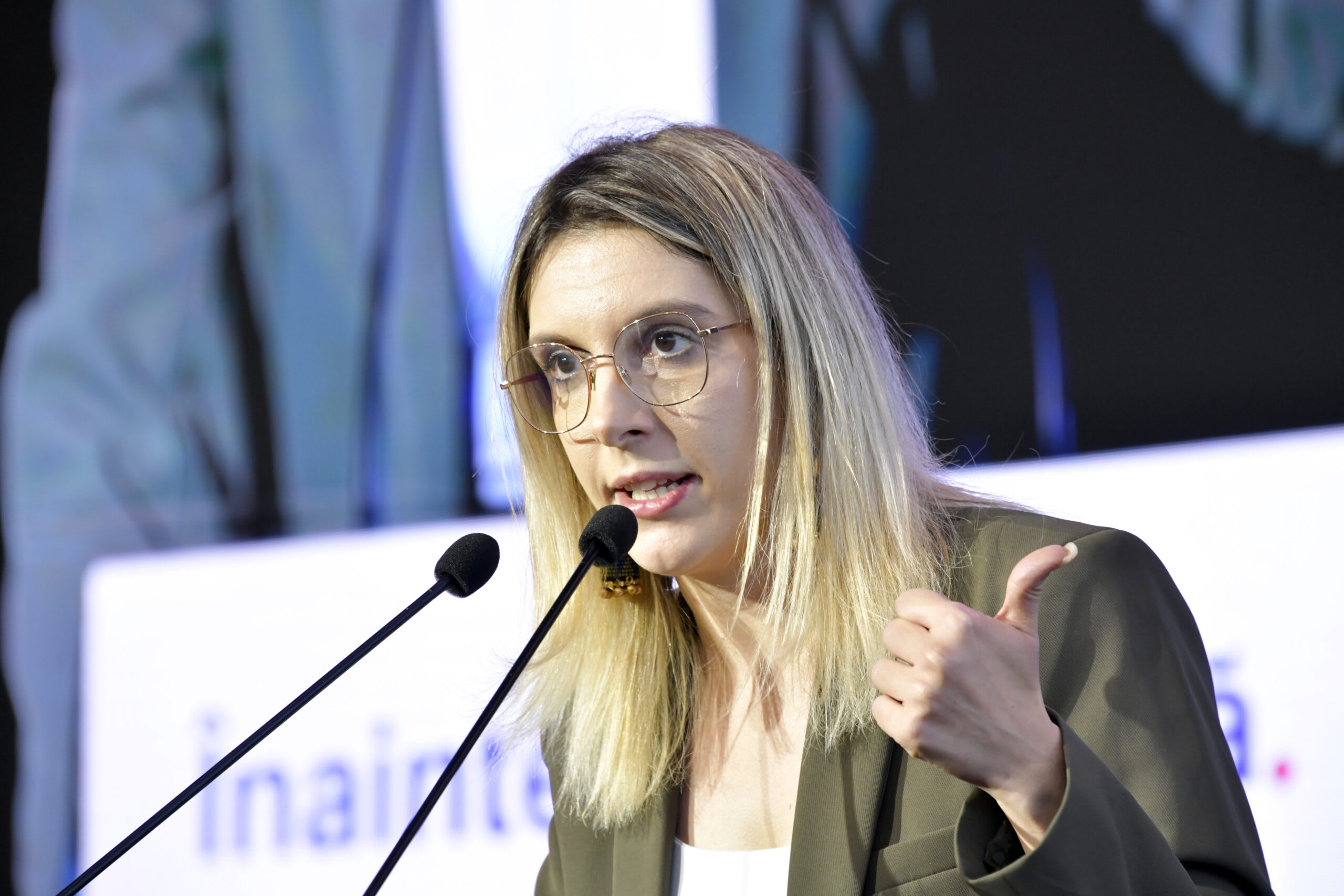 Diana Buzoianu la Ministerul Mediului