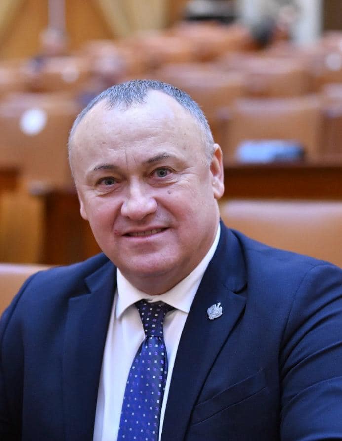 Eugen Neață anunțând programul de investiții Eugen Neață anunțând programul de investiții