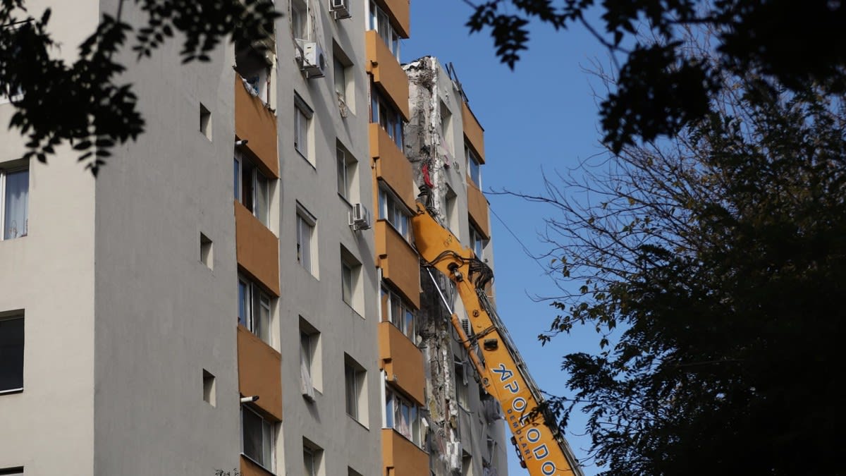 Locatari bloc Rahova lucrări de consolidare