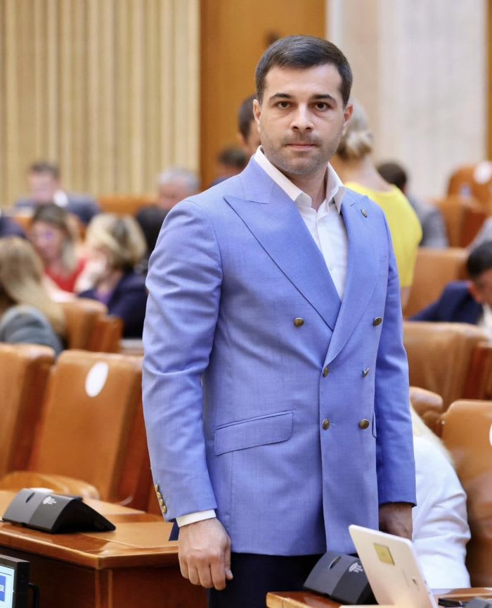 Ștefan Ovidiu Popa în Parlament