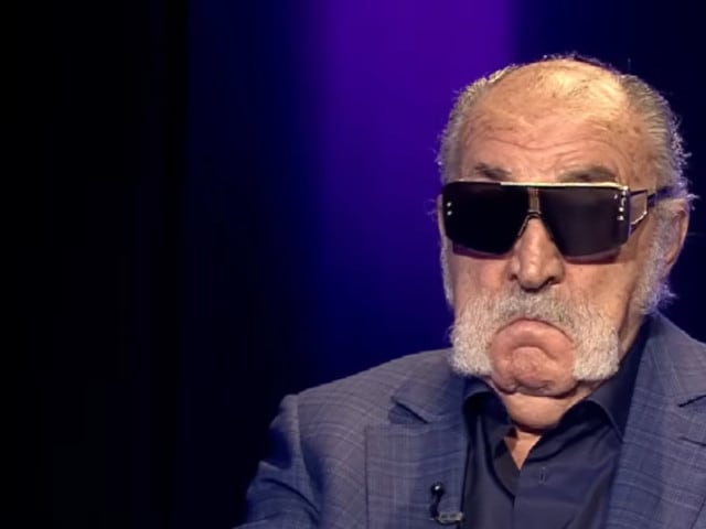 Ion Țiriac la expoziția de mașini Ion Țiriac la expoziția de mașini
