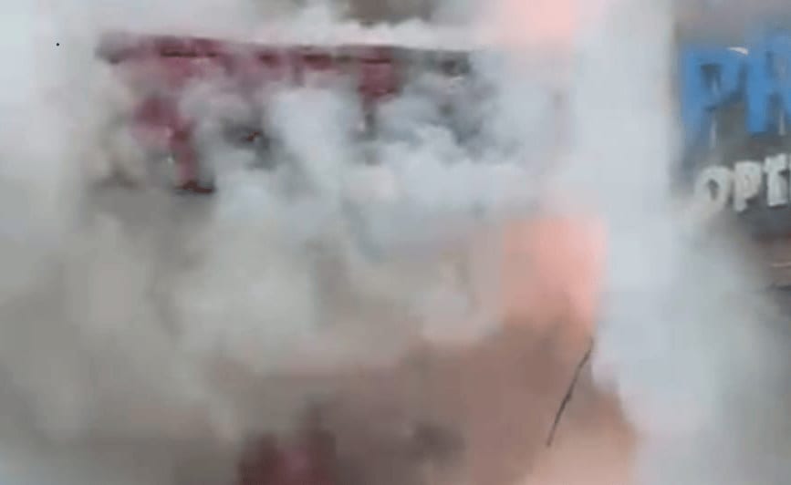 incendiu spațiu comercial Roman