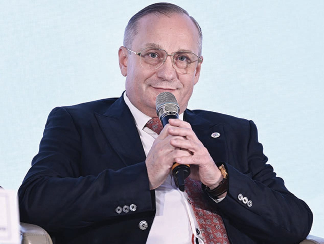 Dr. Cosmin-Dinu Alexandrescu la ZF Health & Pharma Summit