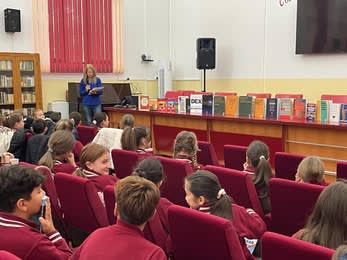 Foto: Colegiul National Roman-Voda
