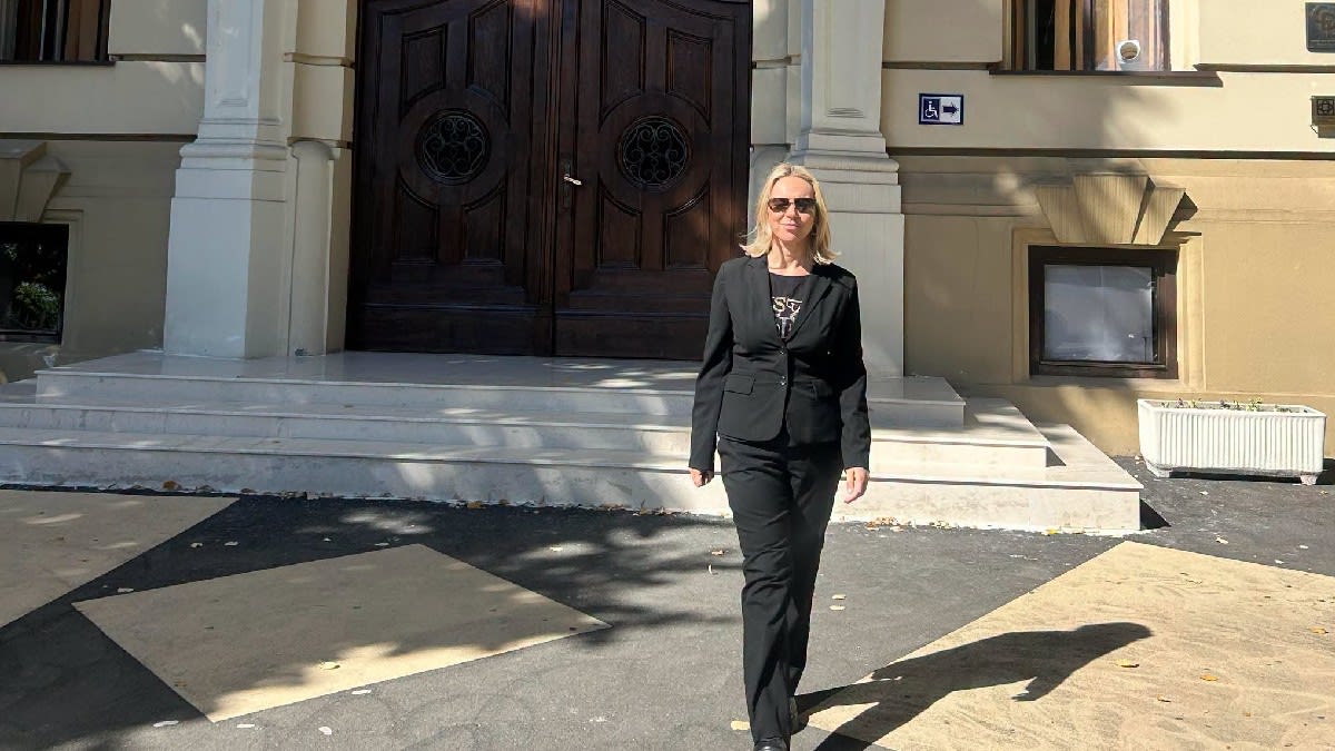 Violeta Estrella Bontilă, directoarea Colegiului Loga din Timișoara