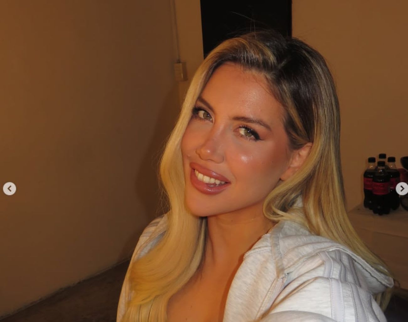 Wanda Nara scoate la vânzare tricoul lui Icardi