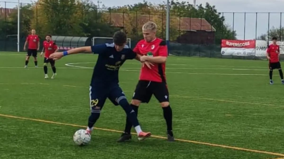 meci de fotbal între CIL Blaj și Sântana, teren de joc