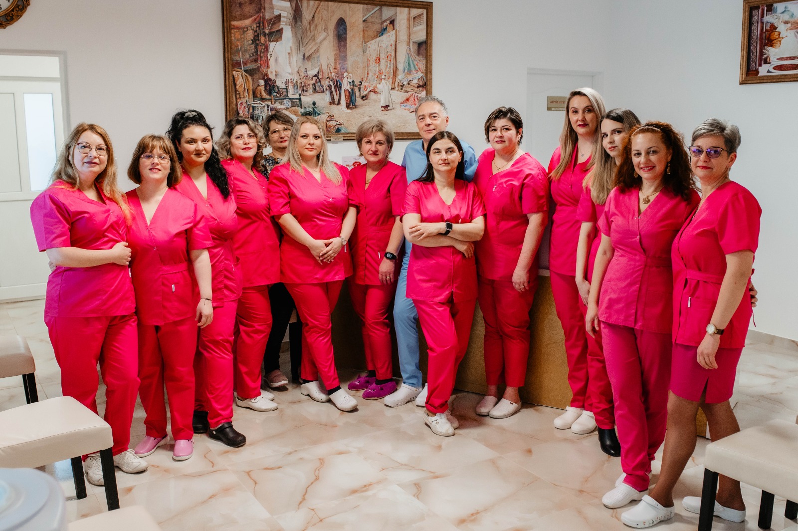 Medicină completă pentru femei, în fiecare etapă a vieții: modelul integrat al Clinicii Doctor Allia Dmour din Iași