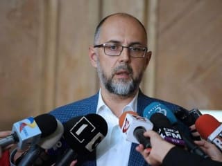 Kelemen Hunor la o conferință de presă