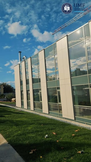 Noua bibliotecă a UMF Iuliu Hațieganu