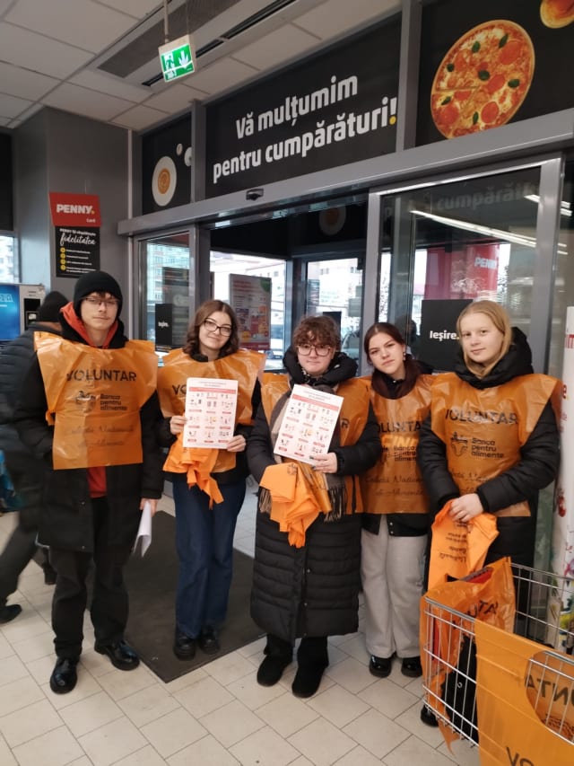Colecta Națională de Alimente: Asociația Happy și voluntarii te așteaptă să faci un gest de bine!