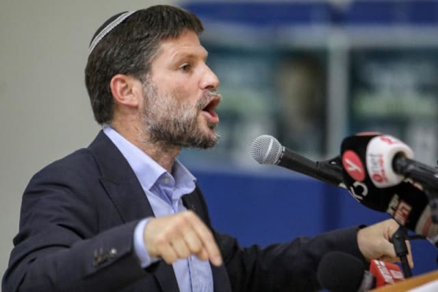 Ministrul israelian extrem de dreapta Bezalel Smotrich, vizat de CPI, ameninţă cu război împotriva Autorităţii Palestiniene