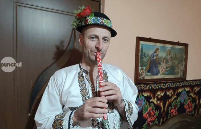 Hodac, cândva plin de fluierari, rămâne fără meșteri, după ce și-a pierdut celebrii fluierași