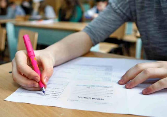 Elevii din Prahova care nu au participat la simularea din martie pot susține o nouă sesiune, însă în județ nu se va organiza