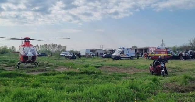 Accident grav la târgul săptămânal din Mănăstirea: cinci răniți și elicopter SMURD pentru o femeie gravă
