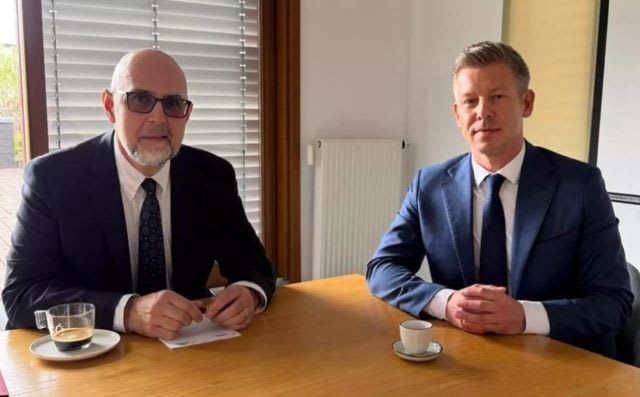Peter Magyar și Kelemen Hunor discută despre sprijinul maghiarilor din Transilvania și colaborarea politică