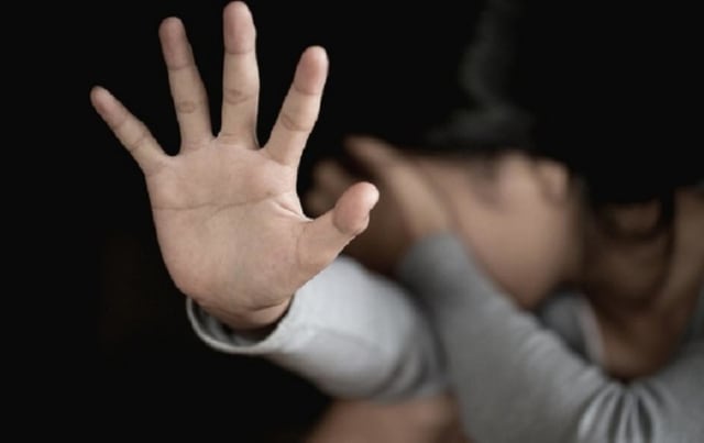 Adolescentă din Râmnicu Sărat agresată sexual și șantajată de un recidivist