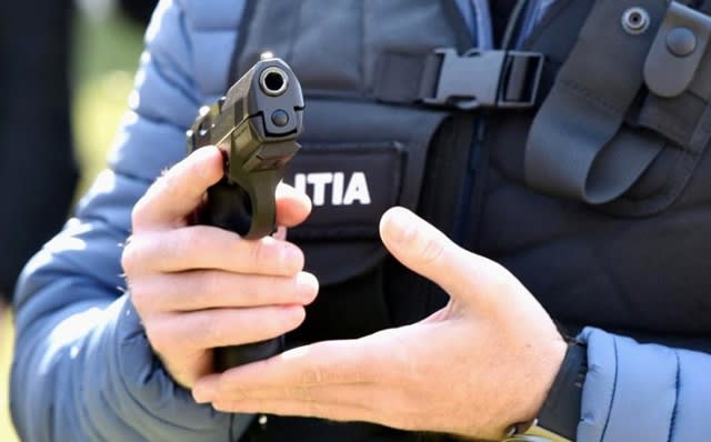 Bărbat împușcat mortal de luptători SAS după ce a tras asupra polițiștilor în Neamț