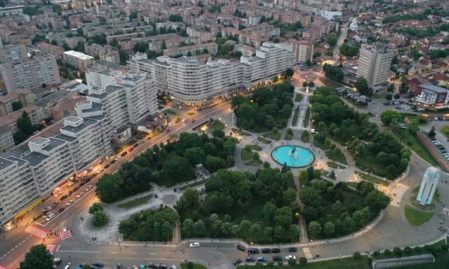 Trei zone din Alba Iulia vor primi noi denumiri: Piațetele Regele Mihai I, Regina Maria, aleea Regimentul 91 Regele Ferdinand I