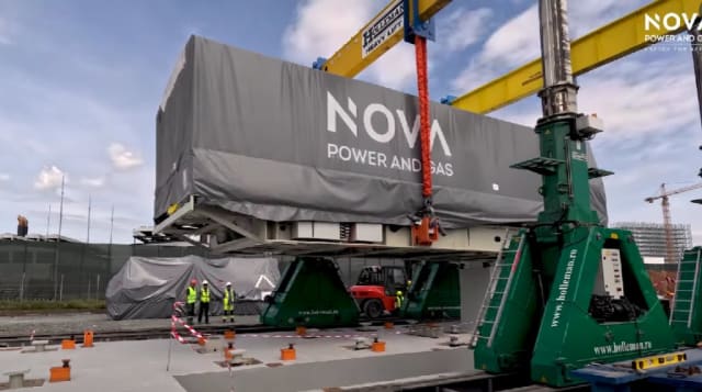 Turbine de mare tonaj au ajuns la Câmpia Turzii, marcând un pas decisiv în proiectul centralei CCGT de 160 MW