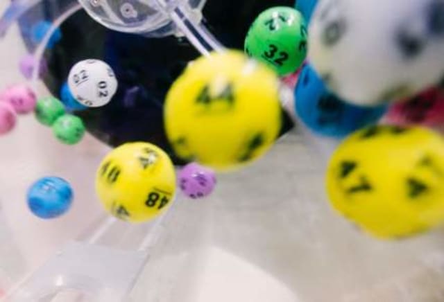 Loteria Română a anunțat reporturi record de peste 18 milioane de lei la Loto 6/49 și aproape 6 milioane la Noroc pentru duminică
