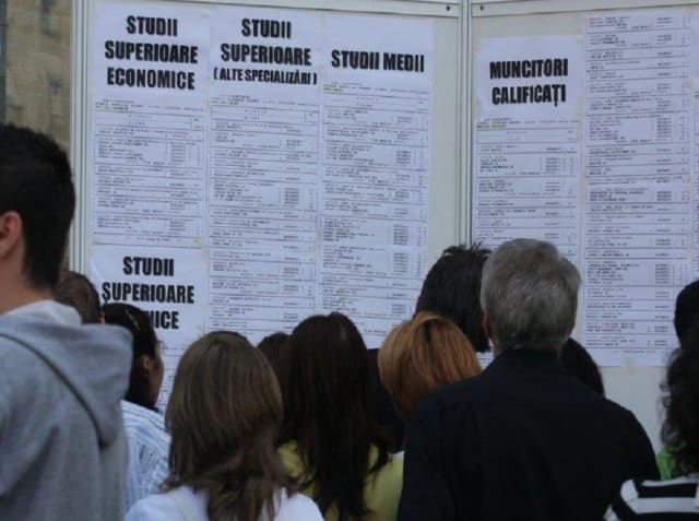 Posturi vacante în Prahova. Angajări la școli, primării și ASSC Ploiești