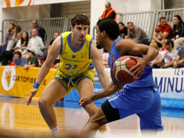Corona Brașov pierde al doilea meci cu Steaua în play-out-ul LNBM