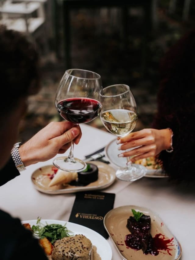 Osteria Del Dottore din Târgu Mureș oferă o experiență culinară autentică italiană
