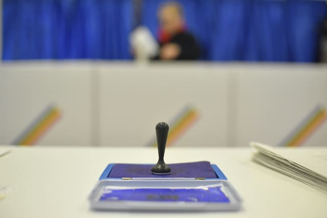 Oamenii de știință a descoperit legătura surprinzătoare între vot și longevitate în România