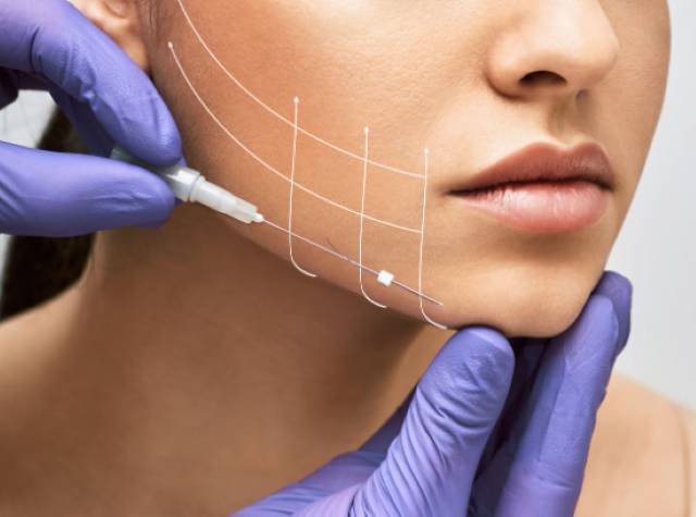 Colegiul Medicilor s-a autosesizat după moartea unei paciente în urma unui lifting facial