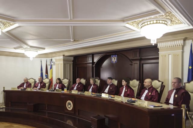CCR a declarat neconstituțională legea care impunea 40% sportivi români în echipele naționale