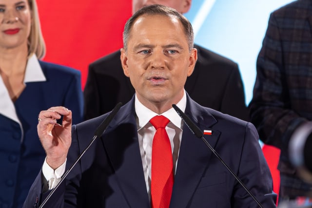 Preşedintele polonez Nawrocki a respins legea pentru divorț rapid fără copii cu veto
