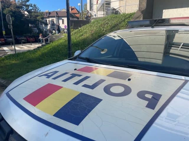 Bărbat din 23 August arestat după ce și-a agresat mama și a încălcat ordinul de protecție