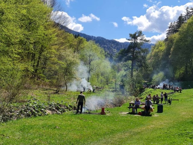 Brașov: Pompierii iau măsuri speciale în minivacanța de 1 Mai pentru siguranța cetățenilor
